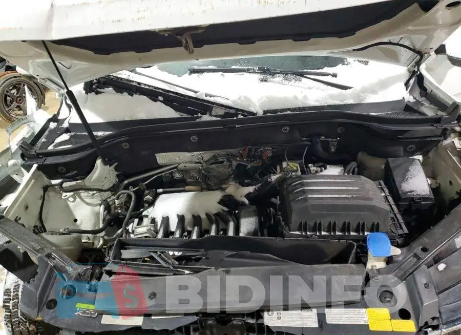 1V2MR2CA2JC525356 Photo# 12