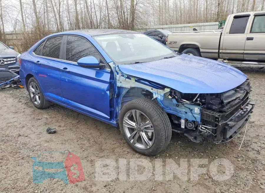 3VW7M7BU1RM077611 Photo# 4