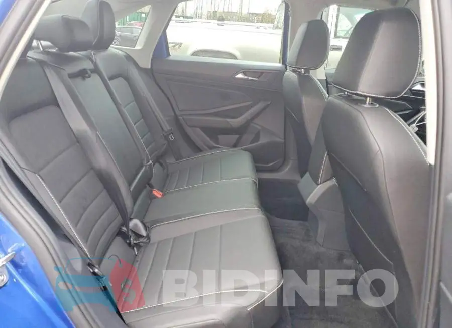 3VW7M7BU1RM077611 Photo# 10