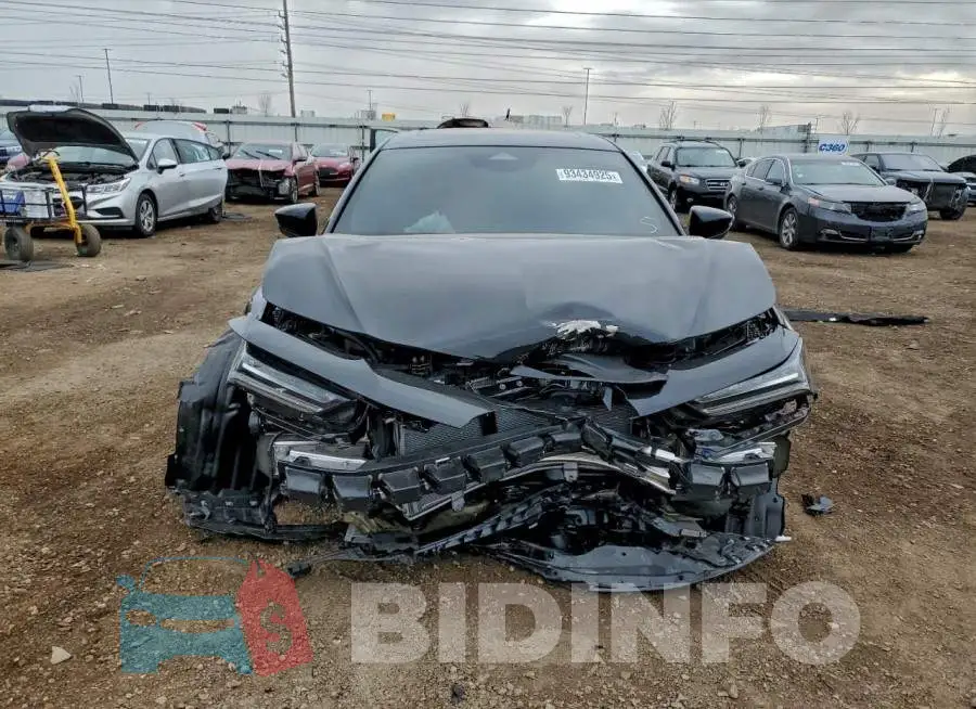 19UUB6F52SA003725 Photo# 5