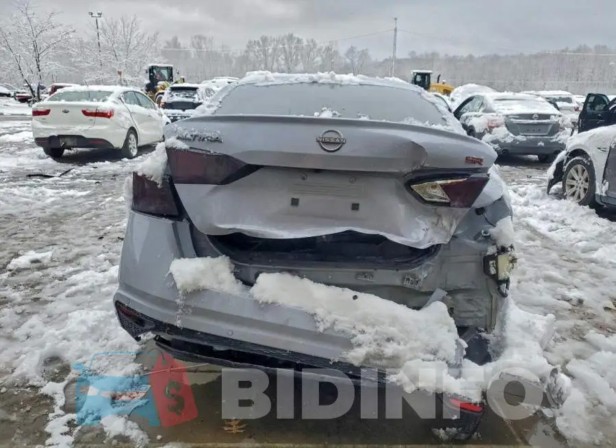 1N4BL4CV3SN326952 Photo# 6