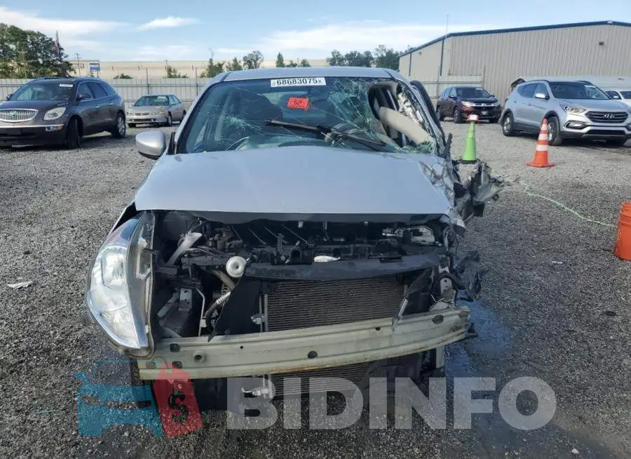 3N1CN7AP1JL835177 Photo# 5