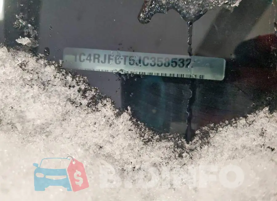 1C4RJFCT5JC358532 Photo# 14
