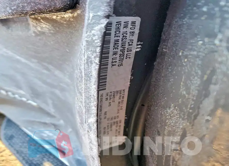 1C4SJVAP8PS570115 Photo# 13