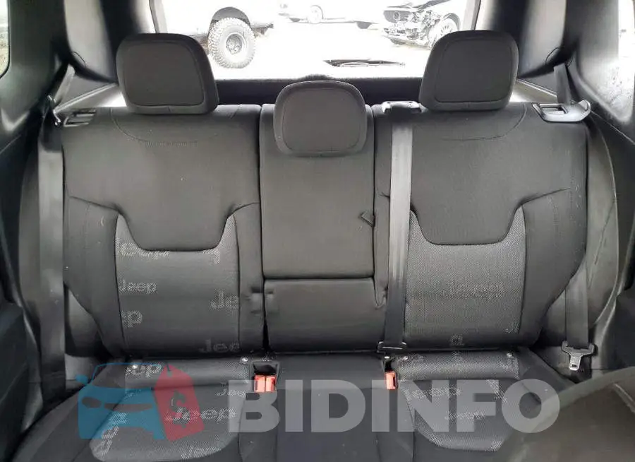 ZACCJBBB4HPF95039 Photo# 10
