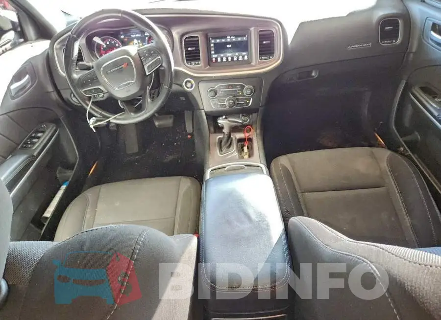 2C3CDXBG8NH142981 Photo# 8