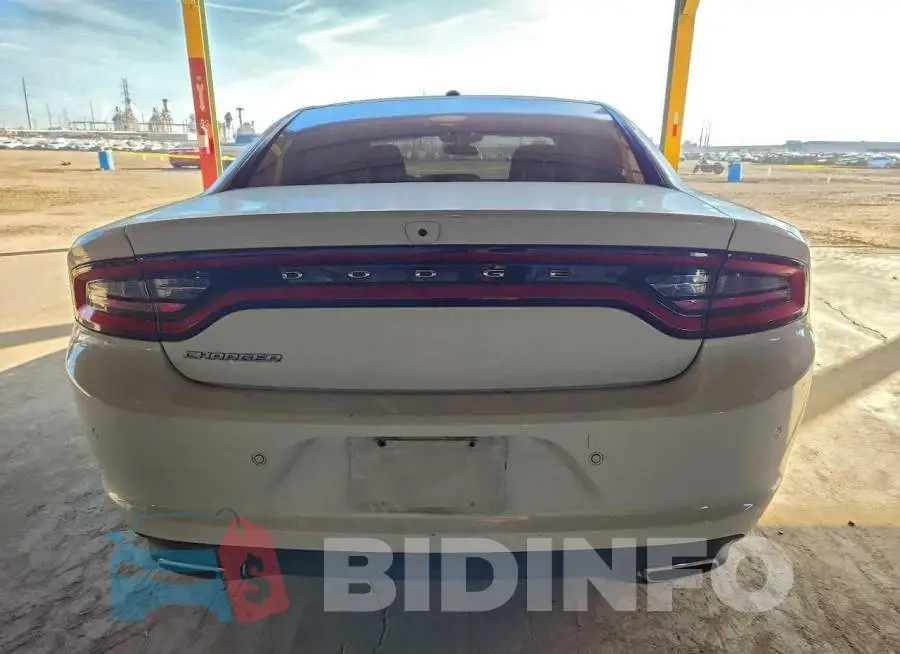 2C3CDXBG8NH142981 Photo# 6