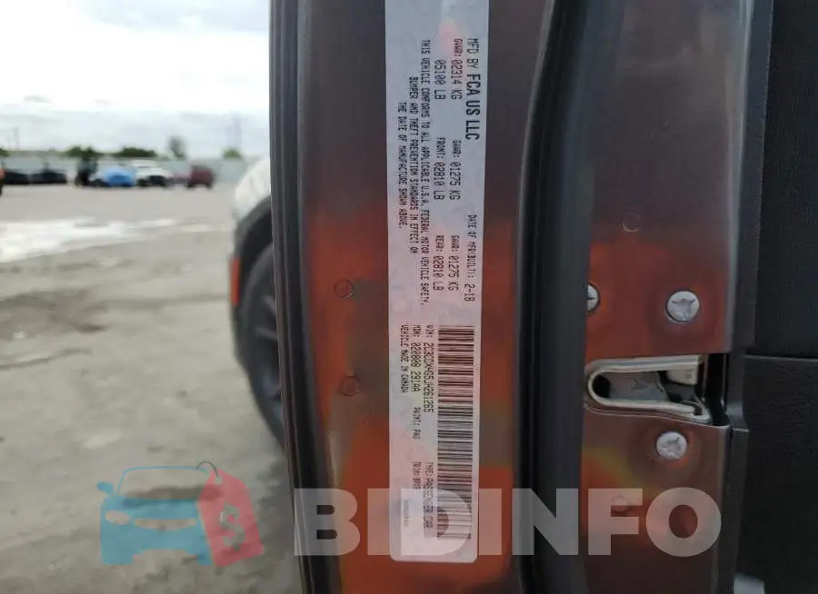 2C3CDXHG5JH261265 Photo# 12