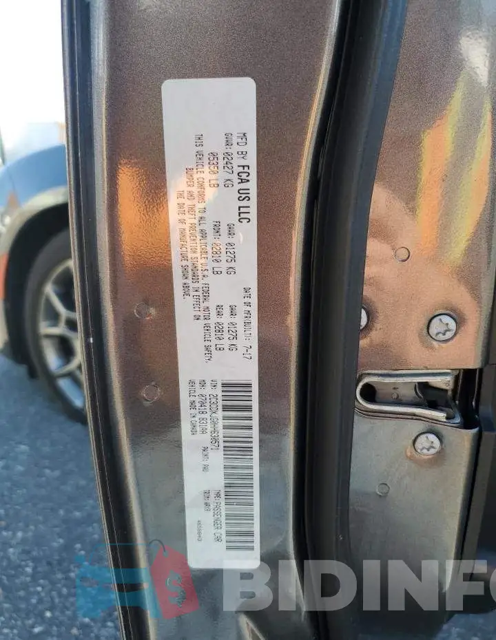 2C3CDXJG0HH630571 Photo# 12