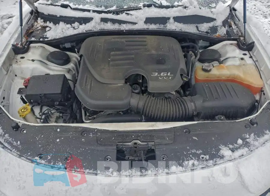 2C3CDXJG3HH521327 Photo# 11