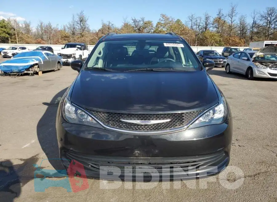 2C4RC1DG9LR265974 Photo# 5