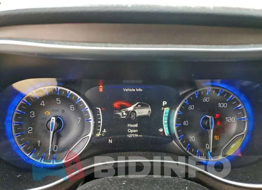 2C4RC1EG9HR704192 Photo# 9