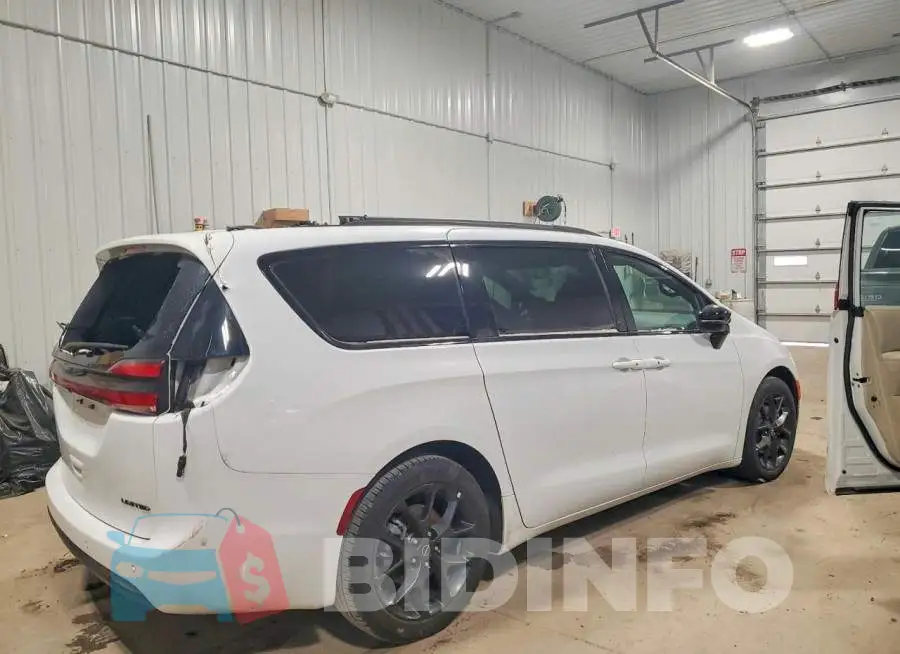 2C4RC1GG1SR544152 Photo# 3