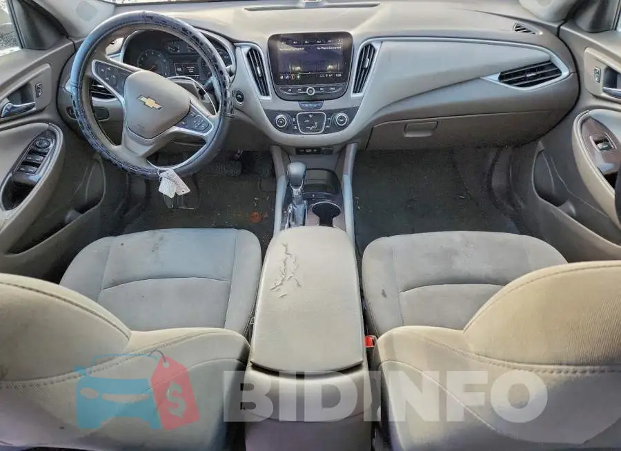 1G1ZB5ST6NF207236 Photo# 8