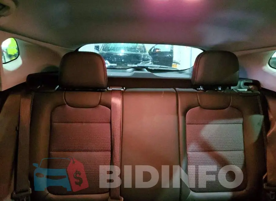 KL77LHEP8SC279741 Photo# 10