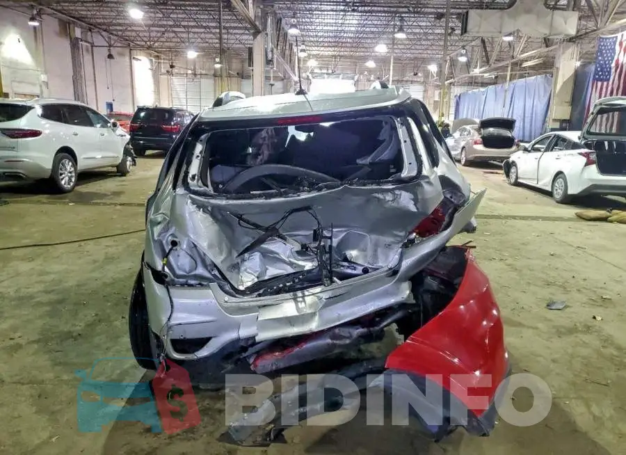 KL7CJPSB6JB663867 Photo# 6