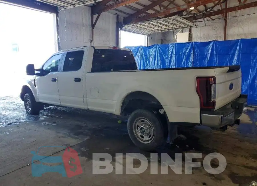1FT7W2BT0KED41176 Photo# 2
