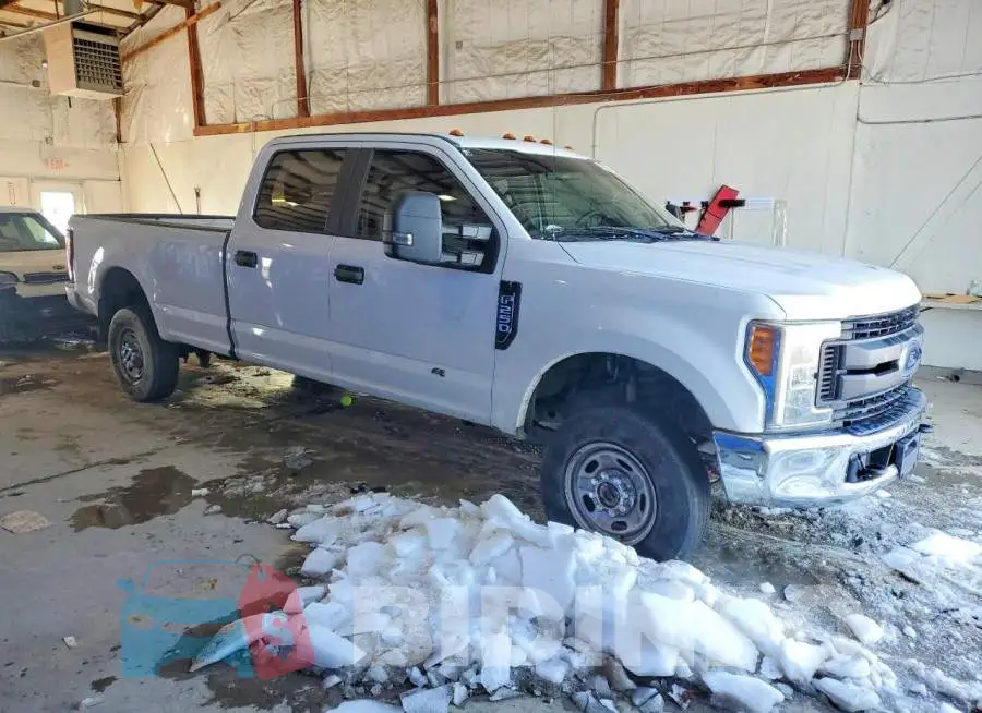 1FT7W2BT0KED41176 Photo# 4