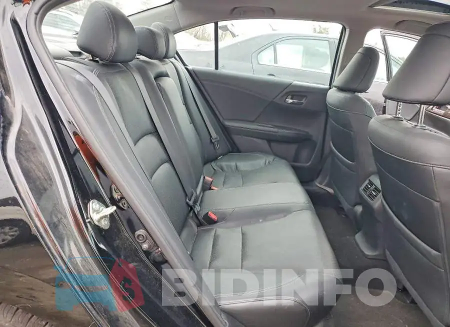 1HGCR2F84HA161258 Photo# 10