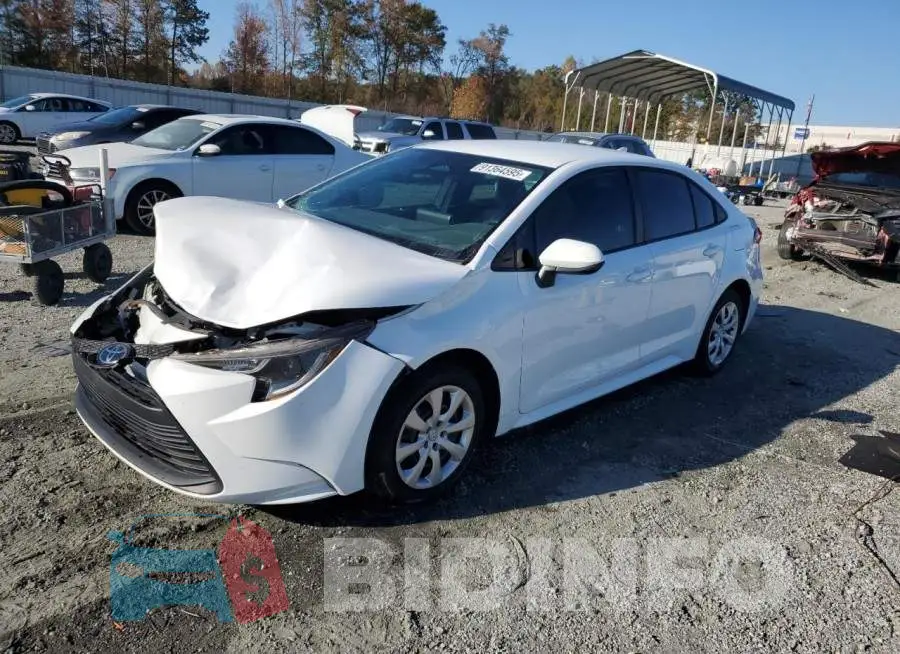 5YFB4MDE8RP132579 Photo# 1