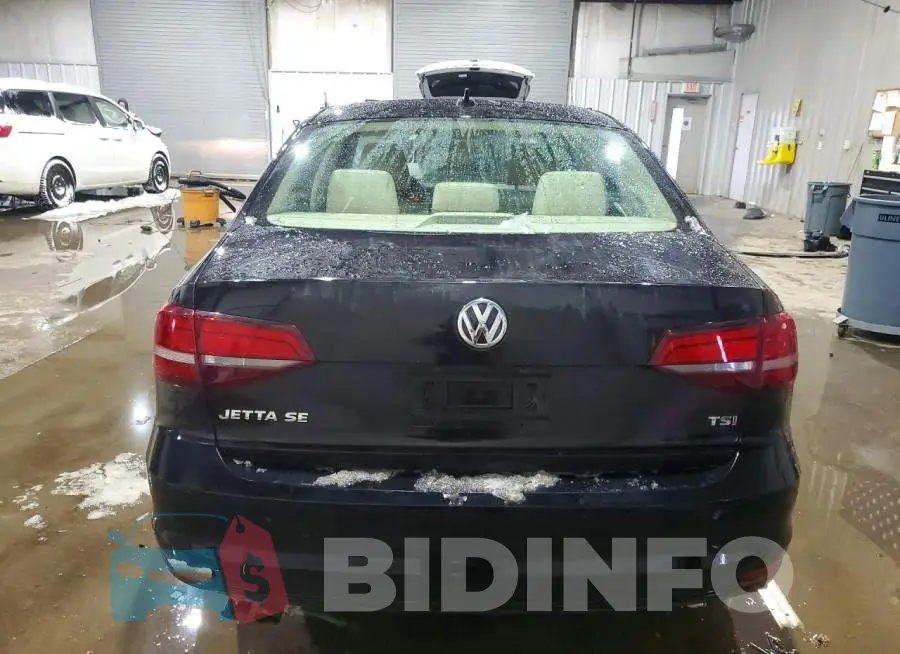 3VWDB7AJ5JM259039 Photo# 6