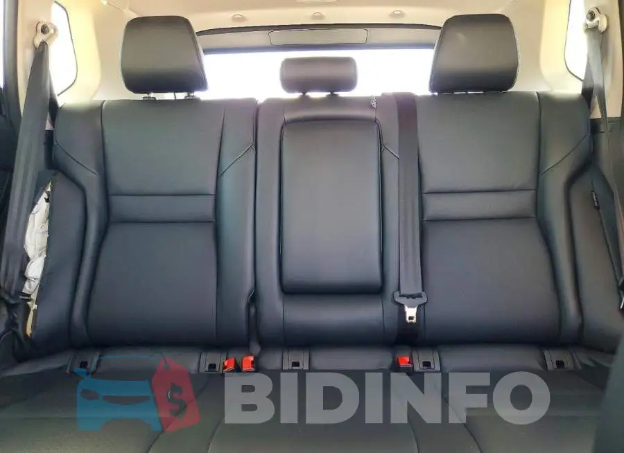 JN8BT3BA1RW355877 Photo# 10