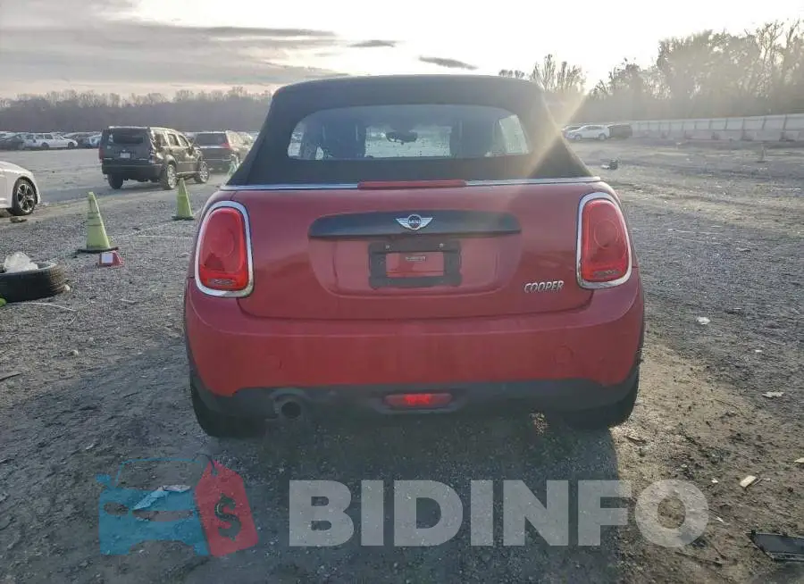 WMWWG5C5XJ3D01384 Photo# 6