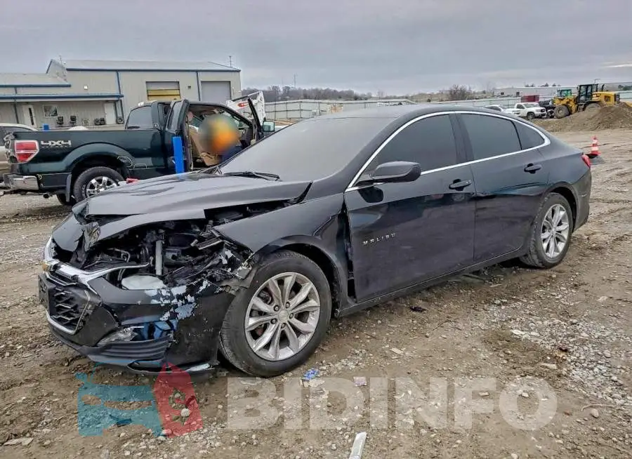 1G1ZD5ST9PF214498 Photo# 1