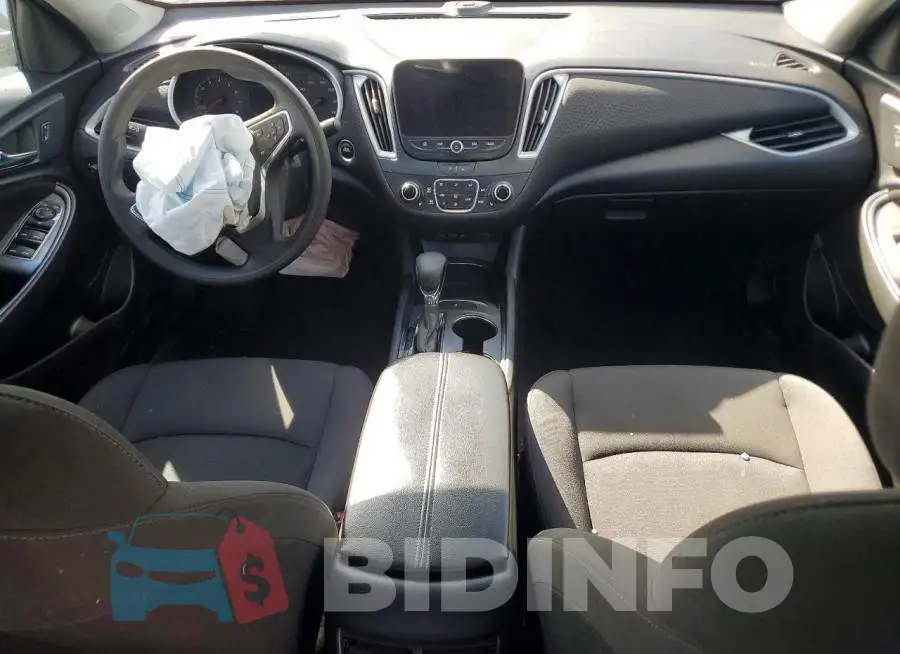 1G1ZD5ST9PF251700 Photo# 8