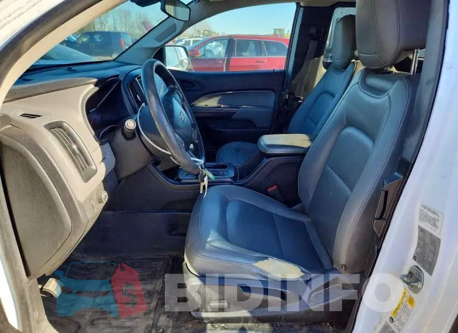 1GCHSBEA8H1250232 Photo# 7
