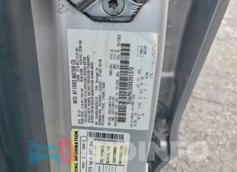 3FA6P0LUXKR201370 Photo# 12