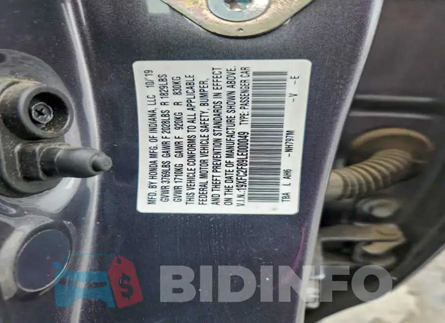 19XFC2F89LE000049 Photo# 12