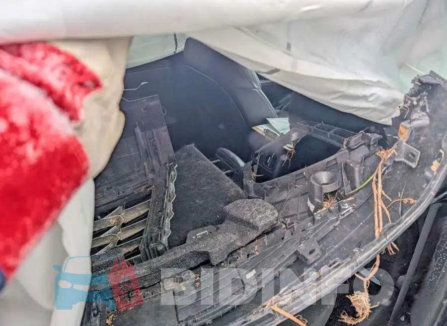 KM8JCCAE3PU178040 Photo# 10
