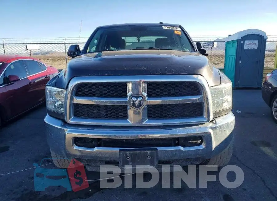 3C6UR5HL0JG261183 Photo# 5