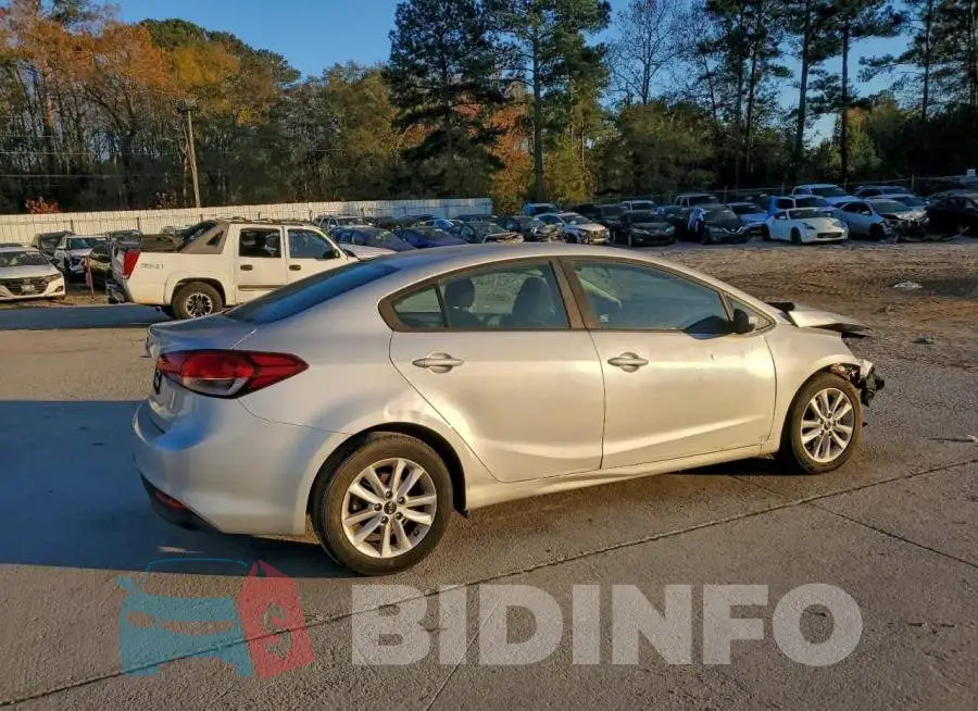 3KPFL4A7XHE131685 Photo# 3