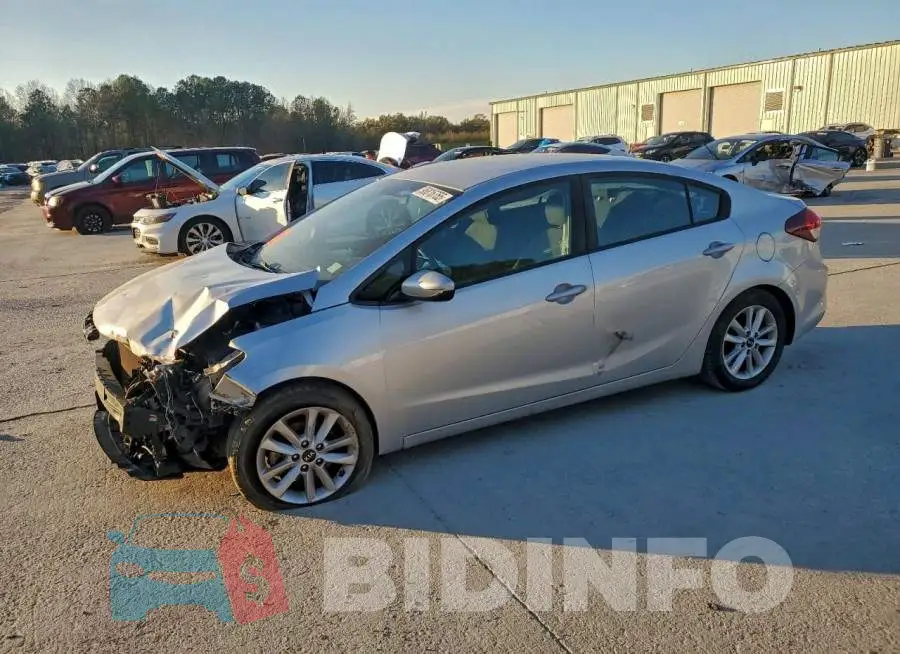3KPFL4A7XHE131685 Photo# 1