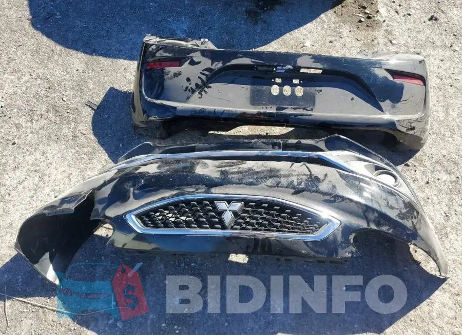 ML32A3HJXJH009086 Photo# 12