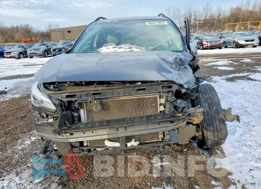 JF2GTHMC9PH303767 Photo# 5