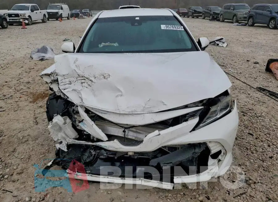4T1B11HK0KU240075 Photo# 5