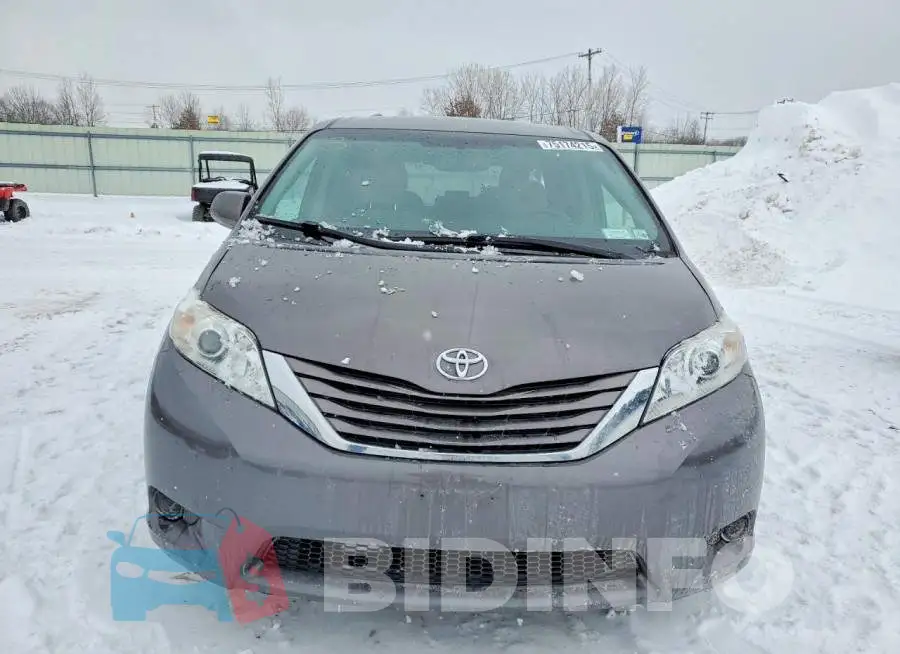 5TDKZ3DC5HS786004 Photo# 5