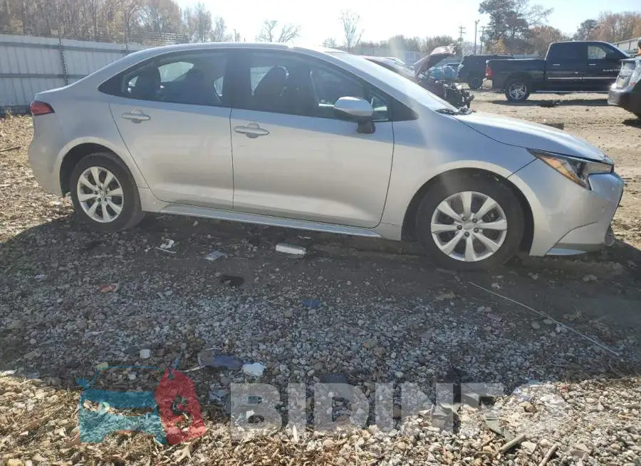 5YFEPMAE4MP243468 Photo# 4