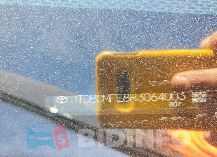JTDBCMFE8R3064003 Photo# 12