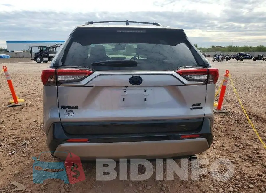 JTME6RFV6RD566052 Photo# 6