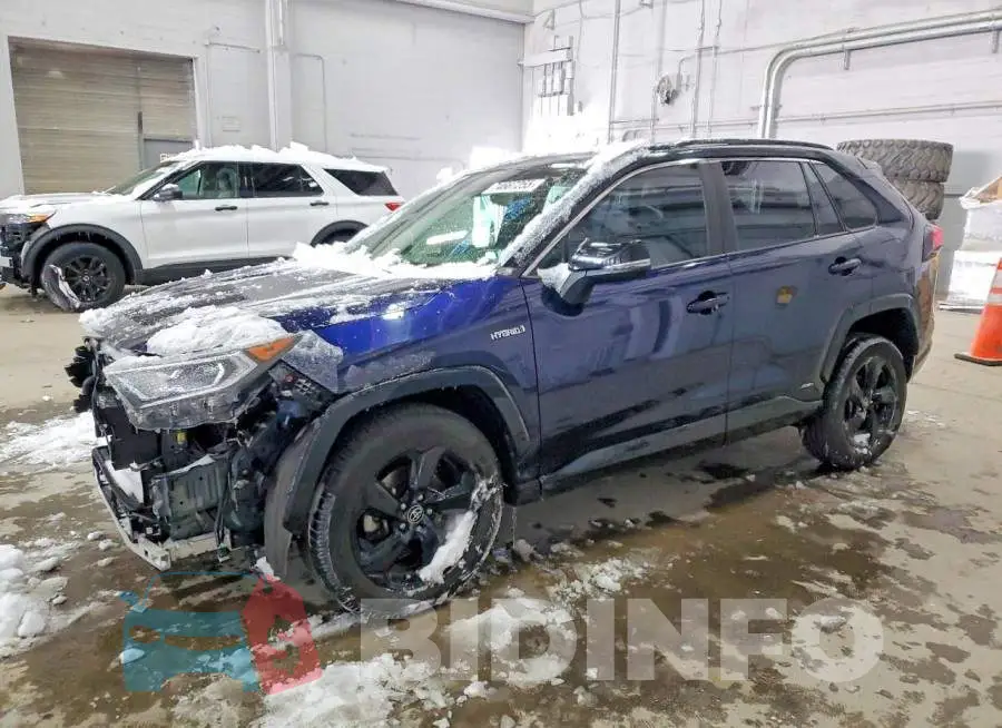 JTMEWRFV7LJ042059 Photo# 1