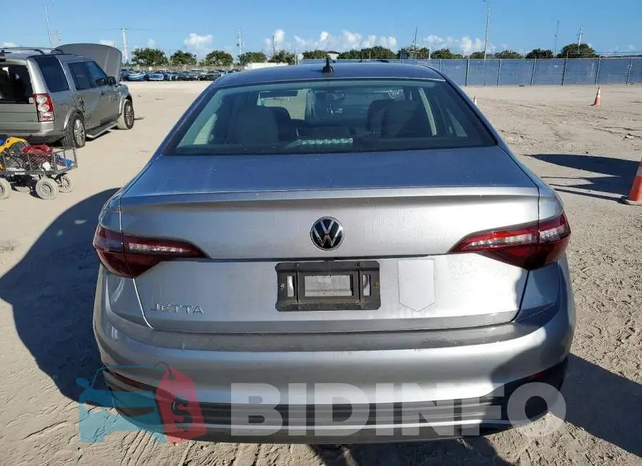 3VW5M7BU4PM056028 Photo# 6