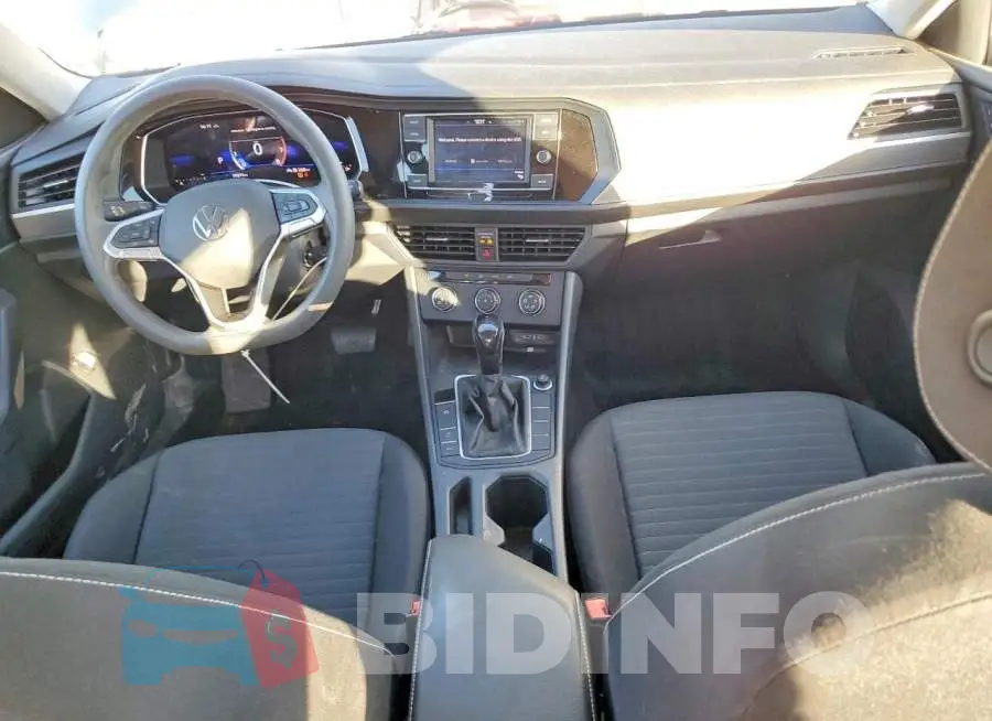 3VW5M7BU4PM056028 Photo# 8