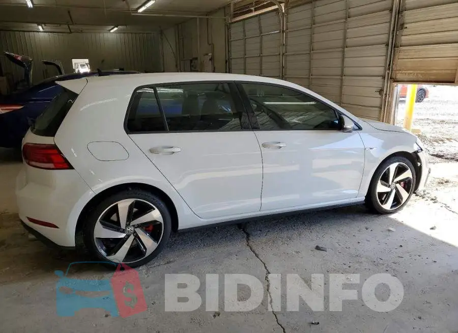 3VW6T7AUXLM015423 Photo# 3