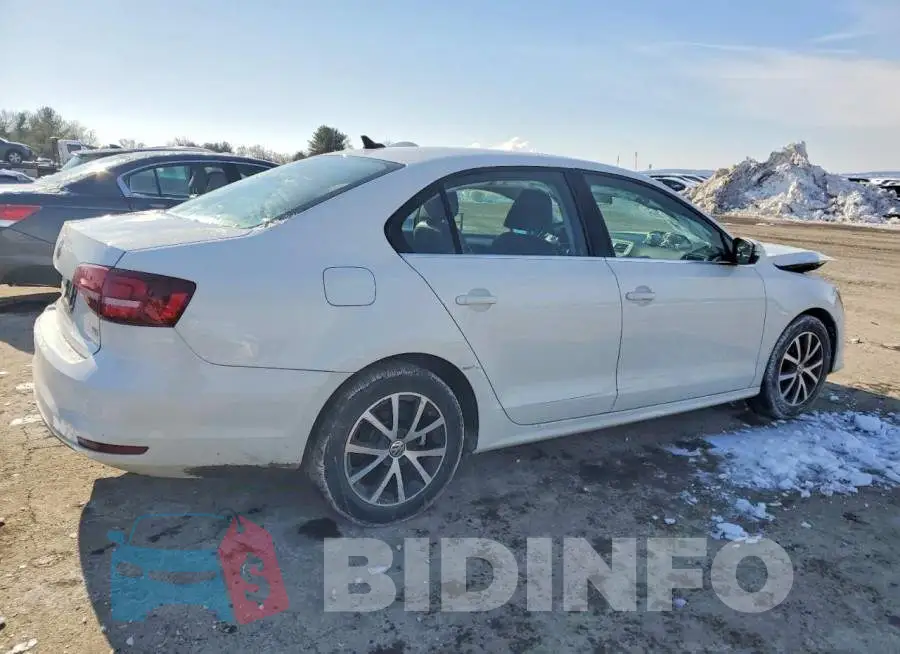 3VWDB7AJ4HM254957 Photo# 3
