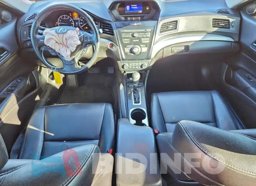 19UDE2F30HA007117 Photo# 8
