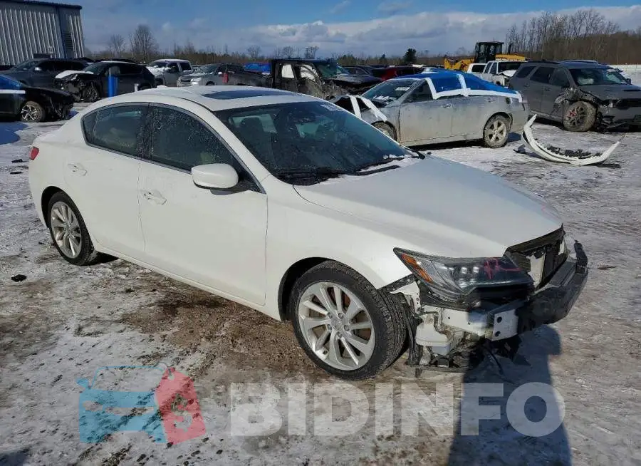 19UDE2F39JA006229 Photo# 4